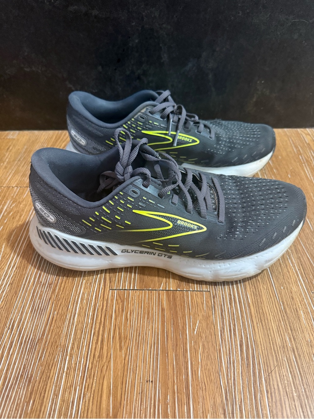 EUC Brooks Glycerin GTS 20 Men’s 9